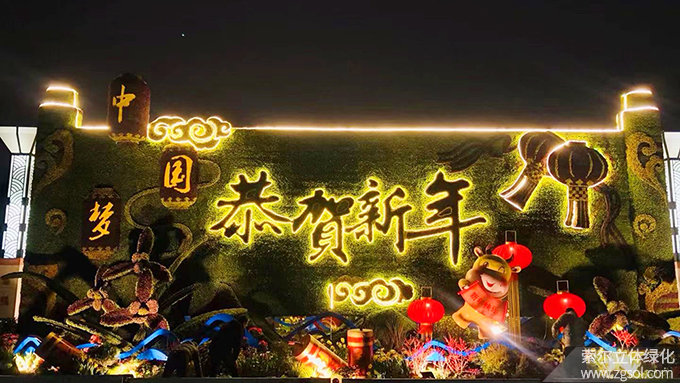 03春節(jié)主題綠雕.jpg